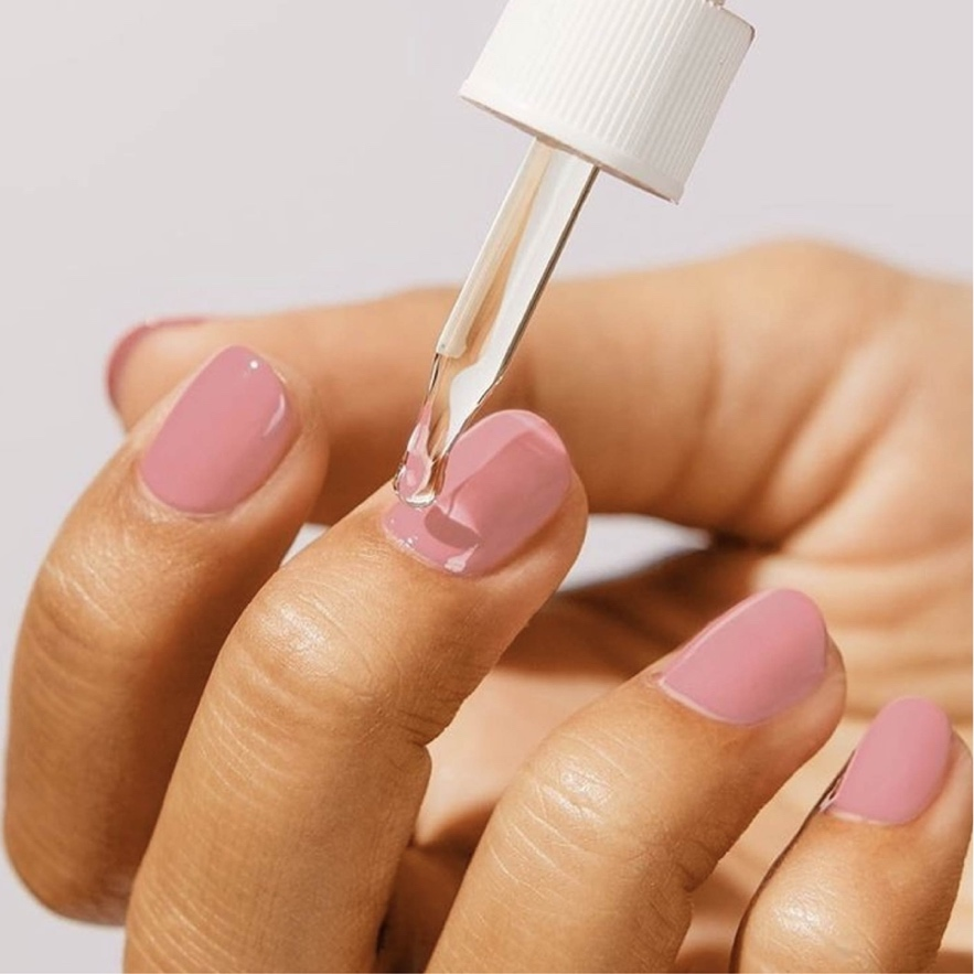 Handle With Care: Why You Should Be Kind to Your Cuticles After Visiting 5 Nails Salon in Missouri City, TX 77459